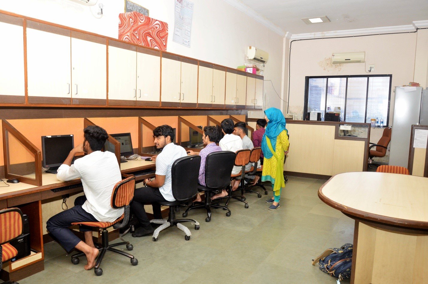 MICROWAVE AND OPTICAL FIBER COMMUNICATION (MFOC)