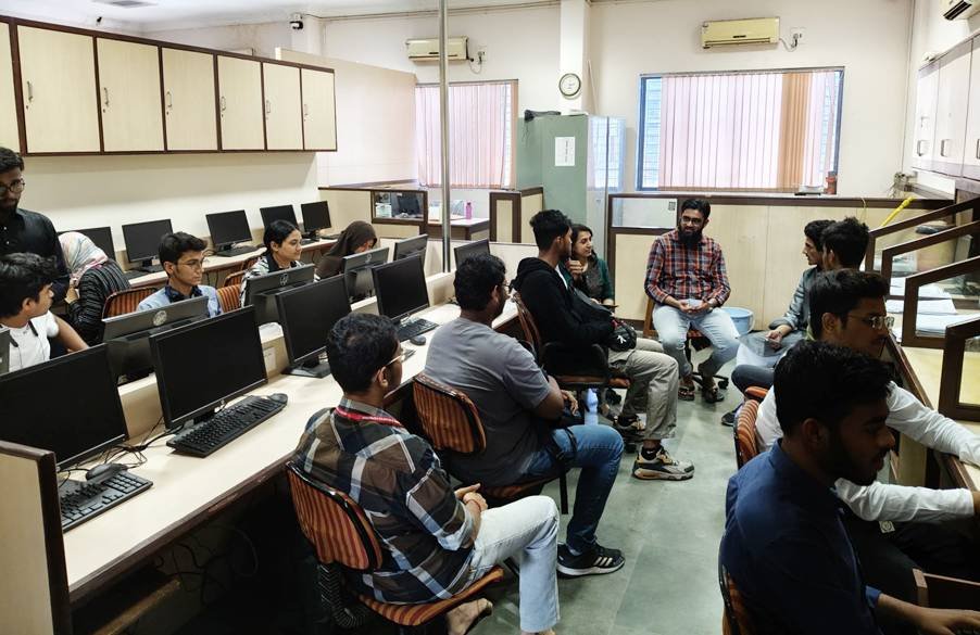 Digital Electronics & Microprocessor Lab