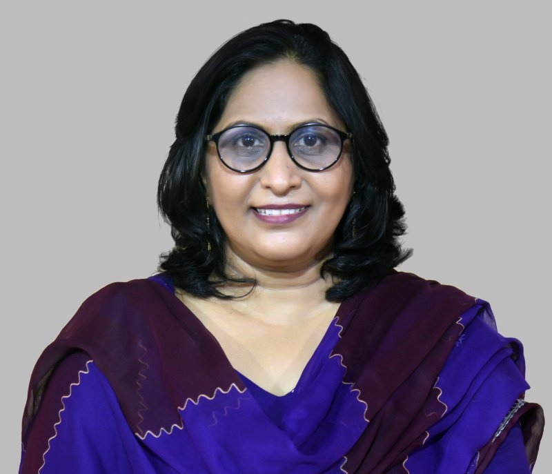 Dr. Ratna Panvekar 