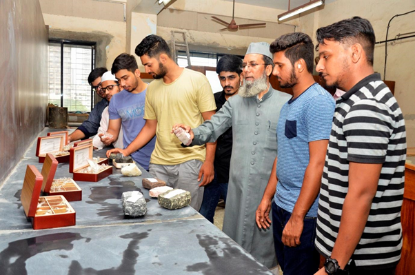 Engineering Geology Laboratory