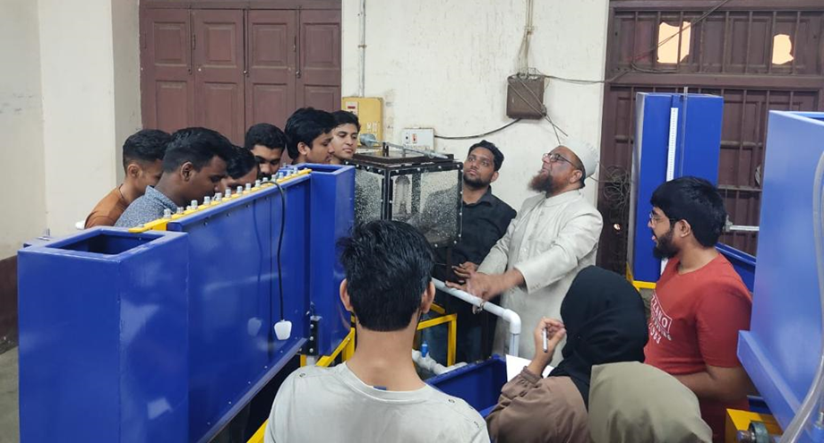 Fluid Mechanics and Hydraulics Laboratory